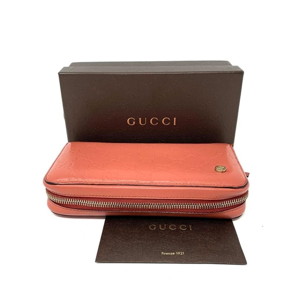100% Auth Gucci Guccissima Leather Zippy Wallet 🤍🤍🤍
